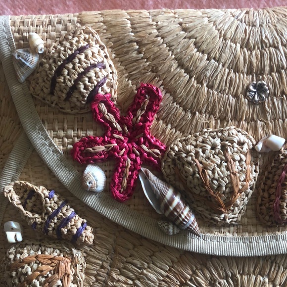 Boho Rattan clutch - Picture 2 of 8